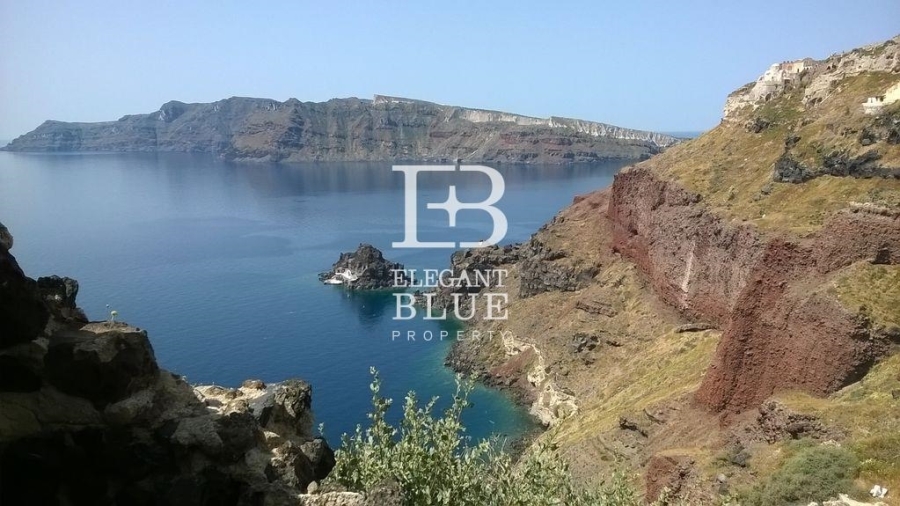 (For Sale) Land Plot || Cyclades/Santorini-Oia - 75 Sq.m, 190.000€ 