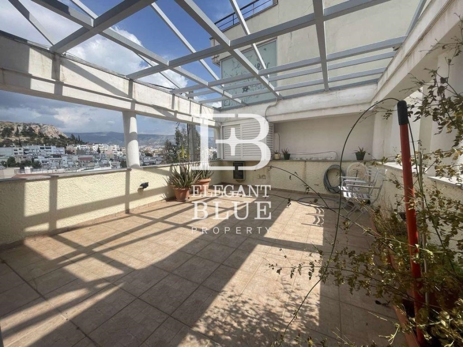 (For Sale) Residential Detached house || Athens Center/Athens - 305 Sq.m, 5 Bedrooms, 670.000€ 