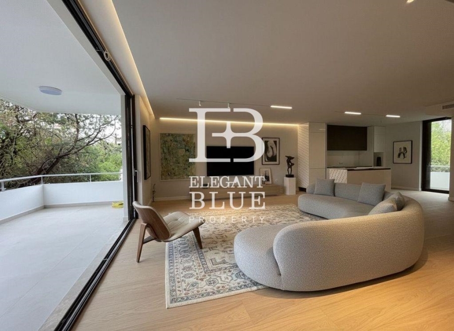 (For Sale) Residential Maisonette || East Attica/Voula - 160 Sq.m, 4 Bedrooms, 750.000€ 