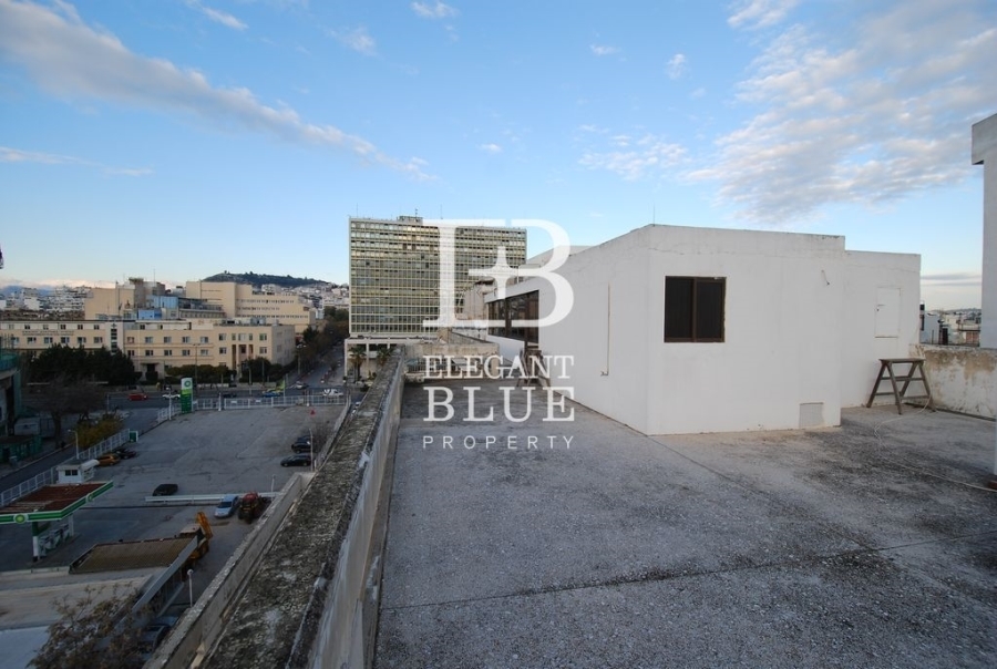 (For Sale) Commercial Building || Athens Center/Athens - 4.220 Sq.m, 9.000.000€ 