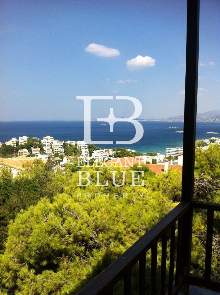 (For Sale) Residential Detached house || East Attica/Saronida - 250 Sq.m, 5 Bedrooms, 500.000€ 