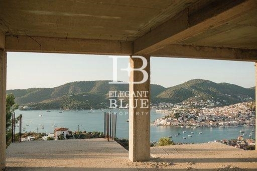 (For Sale) Residential Detached house || Piraias/Troizinia - 295 Sq.m, 6 Bedrooms, 420.000€ 